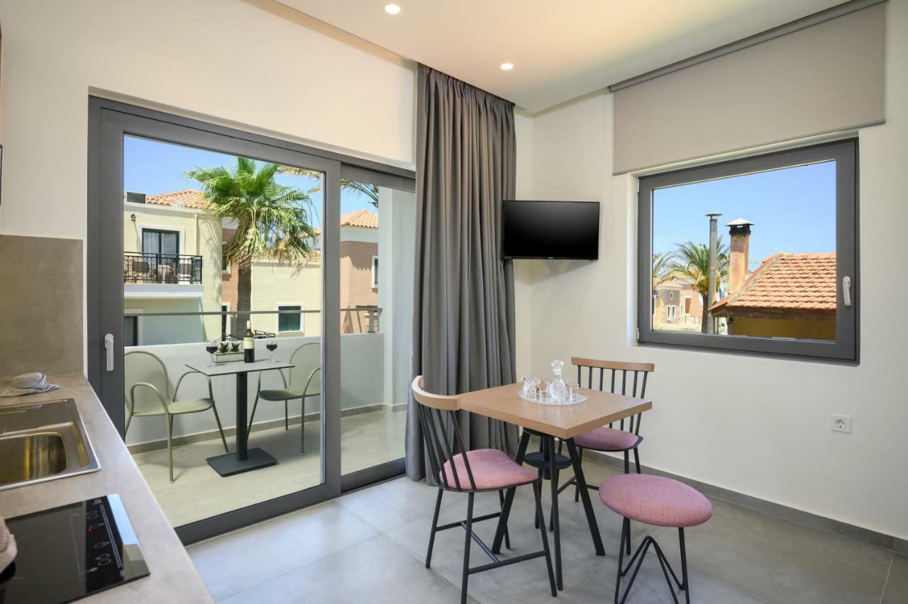 Athina Suites Luxury Suites Near The Sea Platanias Platanés المظهر الخارجي الصورة